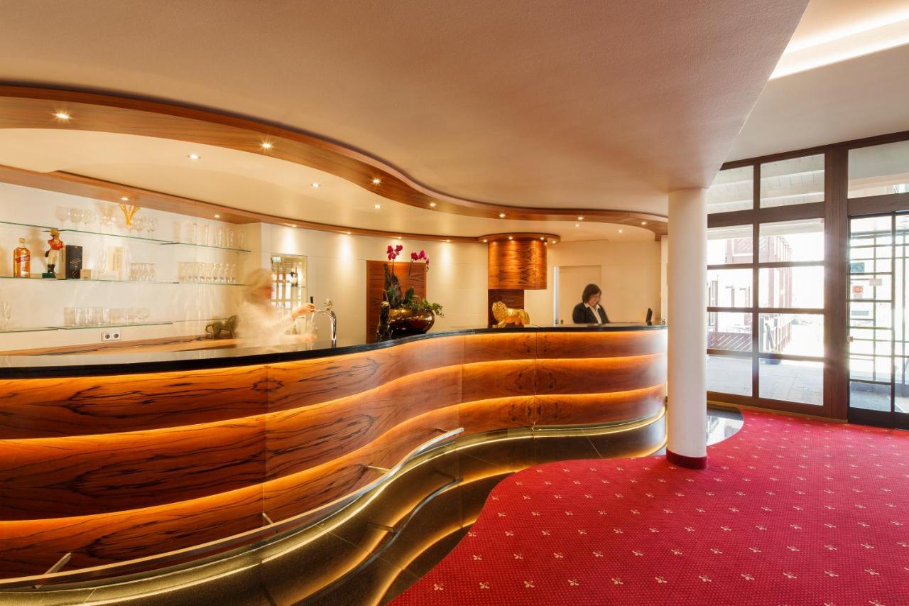 Invite Hotel Loewen Freiburg Exterior photo